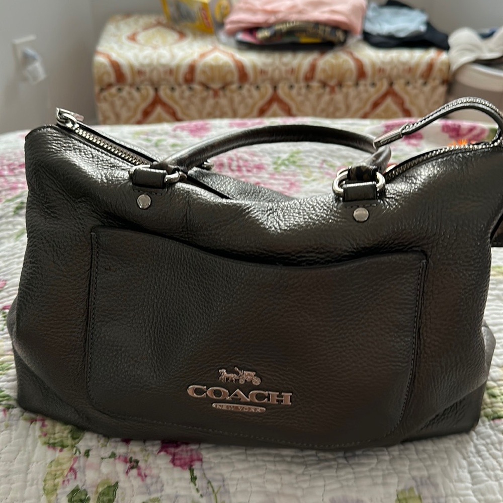 2017 Coach leather purse
